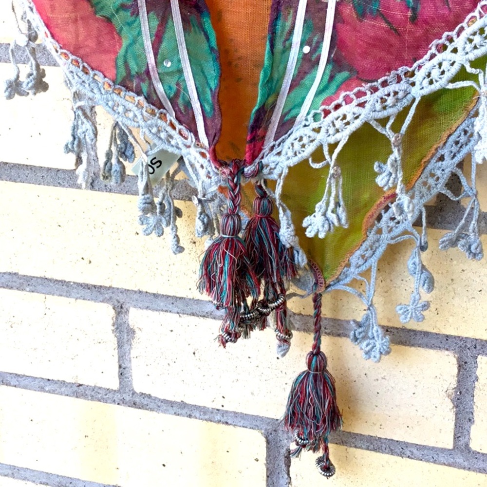 MANYUS Doubleweave Cotton Shawl with Charming Fringe. - Picture 2 of 10